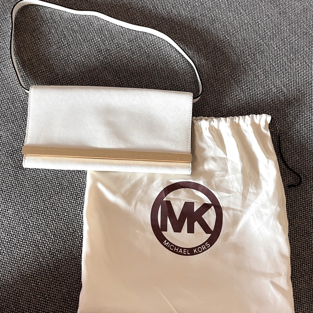 Michael Kors white leather clutch / shoulder bag